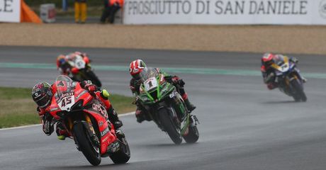 Hasil Lomba Race 2 WorldSBK Prancis 2020: Gara-gara Scott Redding, Pesta Juara Jonathan Rea Tertunda
