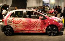 Toyota Yaris Bakpao Aura Feminin, Dandanan Pas Buat Kaum Hawa