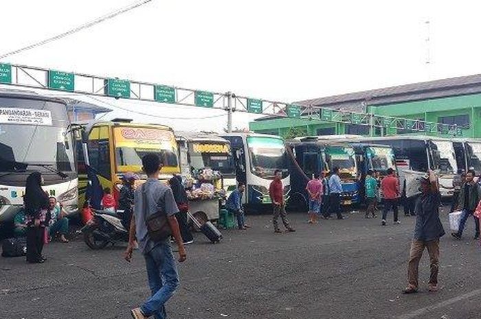 Ilustrasi terminal bus 