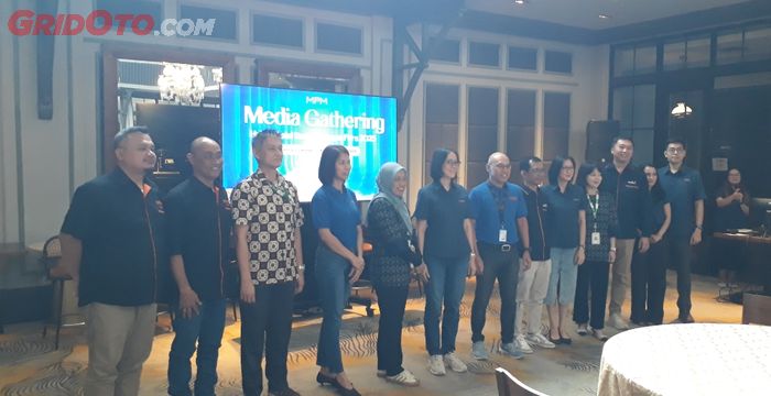 Manajemen PT Mitra Pinasthika Mustika Tbk (MPMX) di acara Media Gathering pada Kamis, (17/4/2025) di Jakarta Selatan.