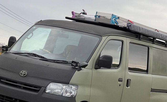 Modifikasi Daihatsu Gran Max alto ALTO dipasangi tenda awning