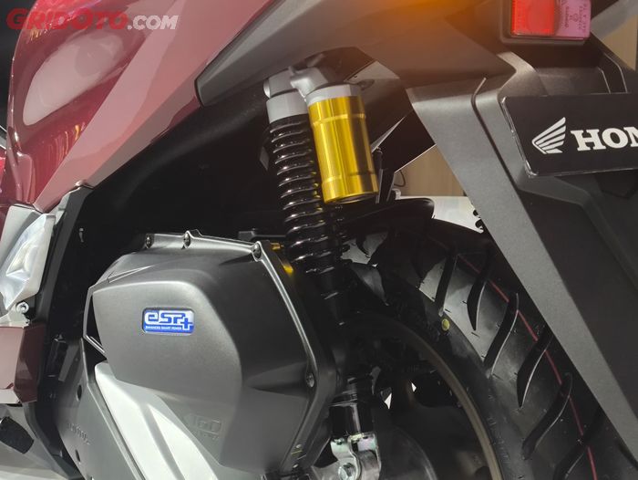 Ilustrasi sokbreker motor matic