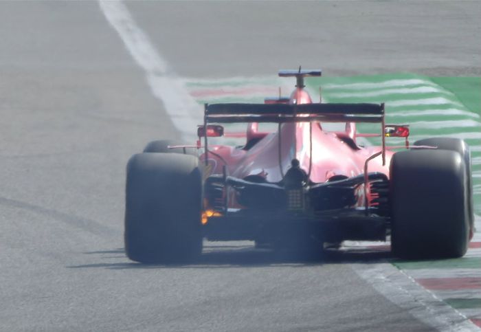 Balapan F1 Italia 2020 beru berjalan enam putaran, Sebastian Vettel terpaksa menyudahi perjuangannya ketika rem belakang mobilnya terbakar
