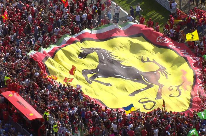Ferrari berpesta kembali di Monza 