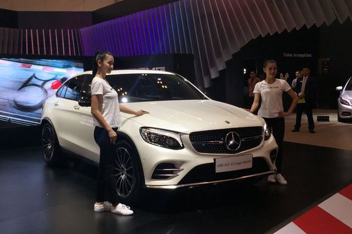 Mercedes-Benz saat tampil di pameran otomotif yang diprakarsai Gaikindo (GIIAS)