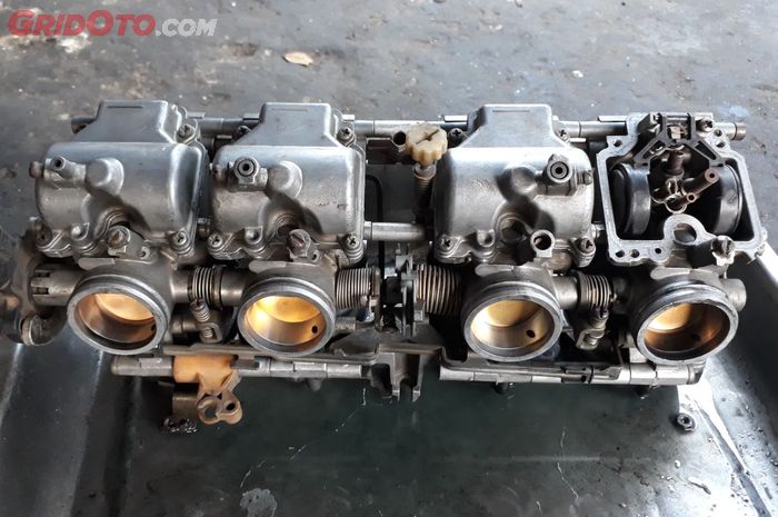 Karburator yamaha xj900p