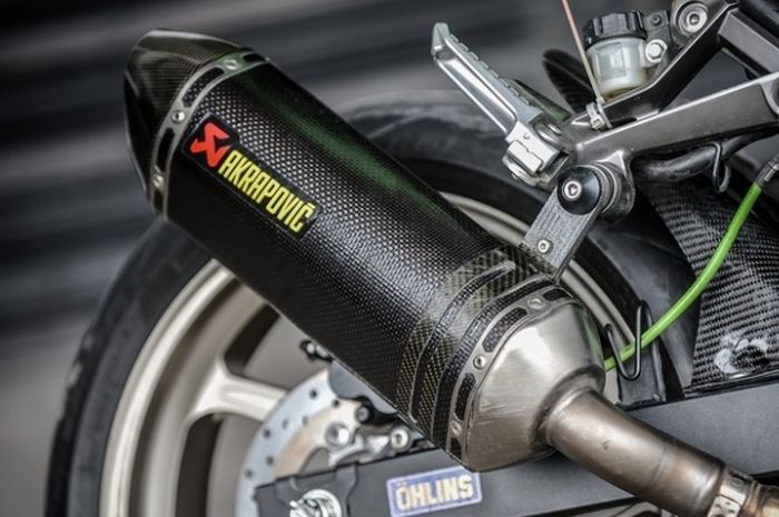 Knalpot Akrapovic