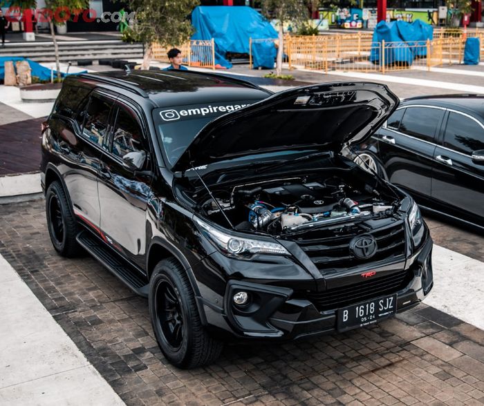 Modifikasi mesin Fortuner sampai ganti turbo kit