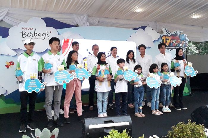 Toyota umumkan pemenang Toyota Dream Car Art Contest (TDCAC) ke-17