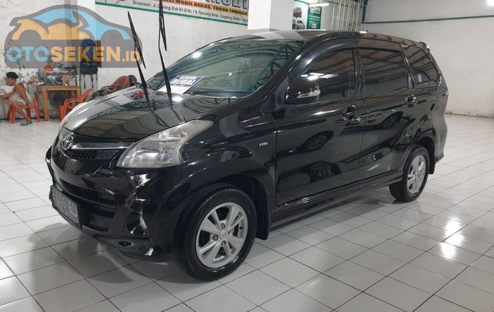 Toyota Avanza gen 2 bekas