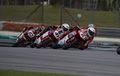 Indonesia Raya Berkumandang, Dua Pembalap Indonesia Berbagi Kemenangan di AP250 ARRC Sepang 2024