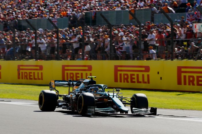 Aksi memukai Sebastian Vettel di F1 Inggris 2021, bukan aksi di atas trek