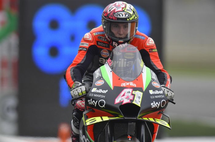 Gara-gara melakukan hal ini, Aleix Espargaro mendapat hukuman mundur tiga grid pada balapan MotoGP Eropa 2020
