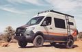 Campervan Berbasis Mercedes-Benz Sprinter Ini Berpenggerak 4x4, Siap Terjang Medan Berat!
