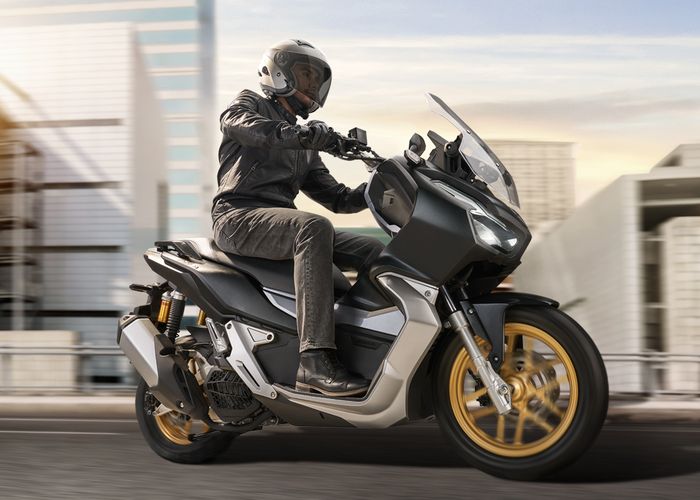 Honda Adv150 Miliki Tiga Warna Baru Di Makassar Harga Rp 500 Ribuan Lebih Mahal Dari Laman Resmi Ahm Gridoto Com