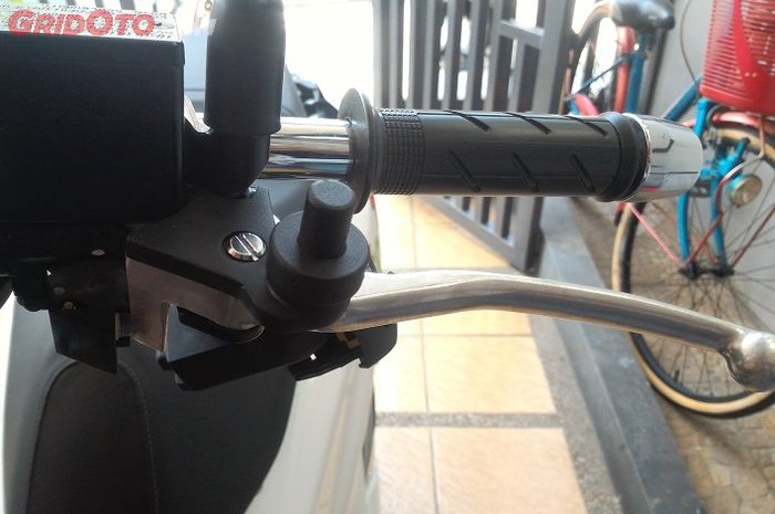 Pasang Parking Brake Lock di All New Honda PCX 150