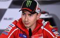 Di Peluncuran Bukunya, Jorge Lorenzo Terpaksa Komentari Clash Marquez dan Rossi