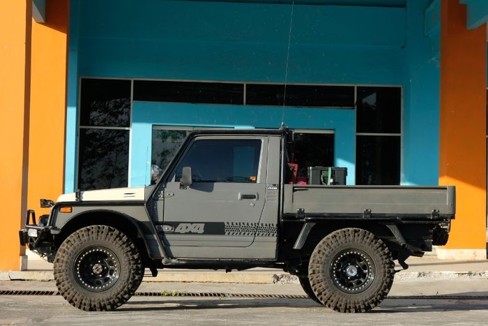 Modifikasi Suzuki jimny SJ410 Long Wheelbase Flatdeck Ala Makassar