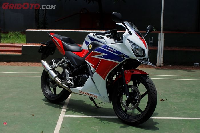 Honda CBR150R