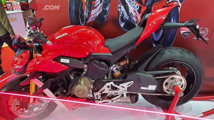 Busi Ducati Streetfighter V4S tembus Rp 2,8 juta
