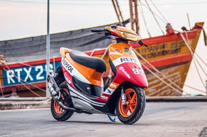 Modifikasi Honda Dio ZX Repsol