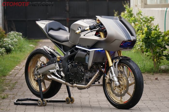 Honda CBR250RR neo cafe racer Lent Automodified