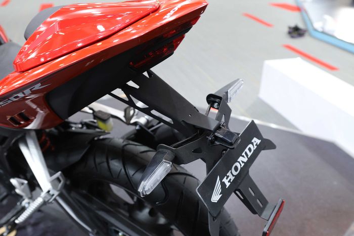 Fender eleminator All New Honda CBR150R harga Rp 530 ribu
