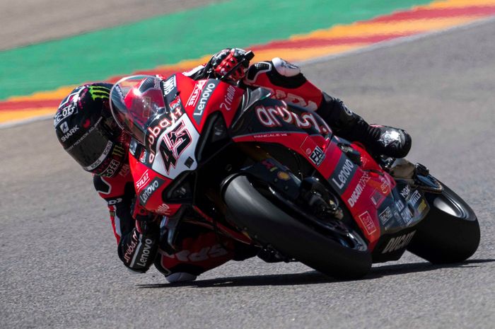 Scott Redding berhasil menang, sementara Jonathan Rea naik podium di Superpole Race WSBK Alcaniz 2020