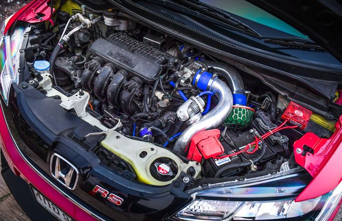 Mesin modifikasi Honda Jazz GK5 disuntik turbo, hingga merilis tenaga 172 dk