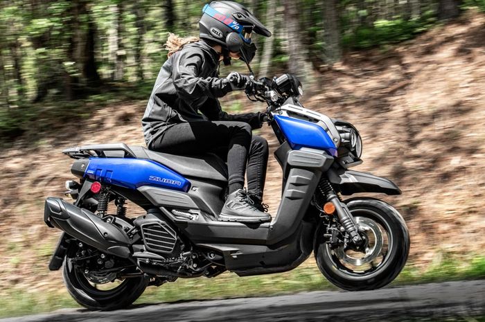 Yamaha Zuma, skutik adventure yang beredar di Amerika Serikat