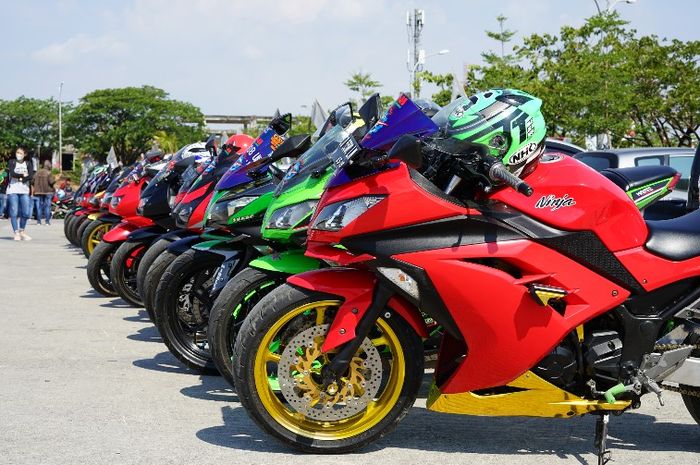 Kawasaki ajak puluhan komunitas riding dan kumpul bareng di Kawasaki Fest Day