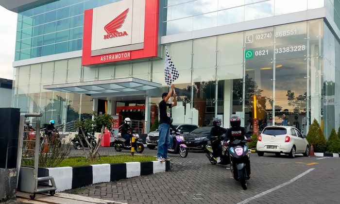 Pelepasan komunitas untu city rolling dari Astra Motor Yogyakarta