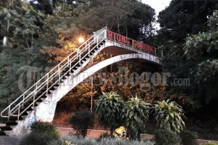 Jembatan tangga di Puncak, Bogor, Jawa Barat