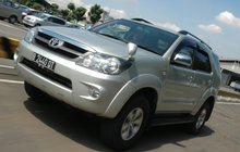 Harga Fortuner V Bensin 2009 Bekas Turun Setelah Lebaran, Kisaran Segini