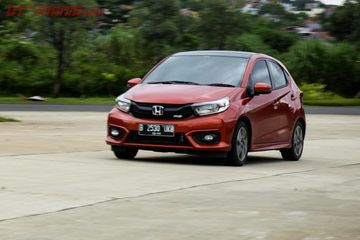 Perbedaan brio rs on sale cvt dan mt