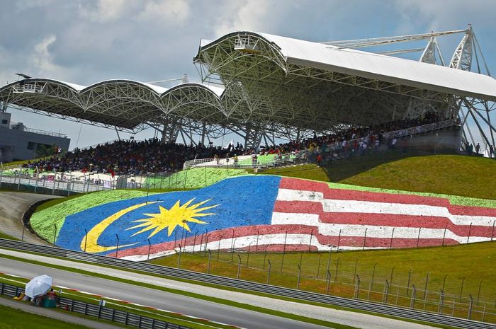 Demi mencegah hal buruk terjadi, pemerintah Malaysia menerapkan protokol kesehatan (prokes) untuk tes pramusim MotoGP 2022 di Sirkuit Sepang