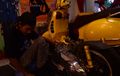Lima Langkah Gampang Servis Motor Sendiri, Cocok Buat yang Enggak Sempat Bengkel