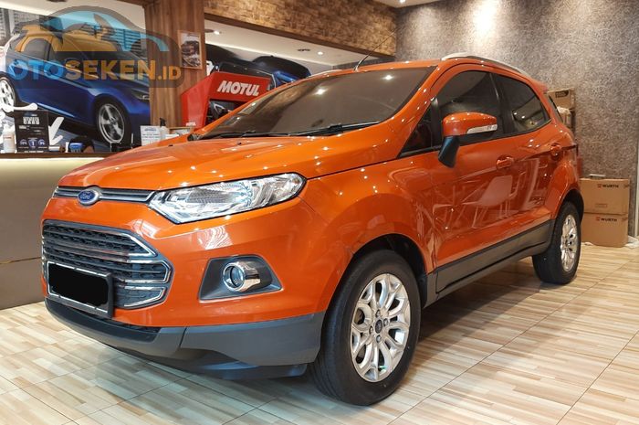 Spesifikasi dan kisaran harga Ford EcoSport tahun 2015 seken.