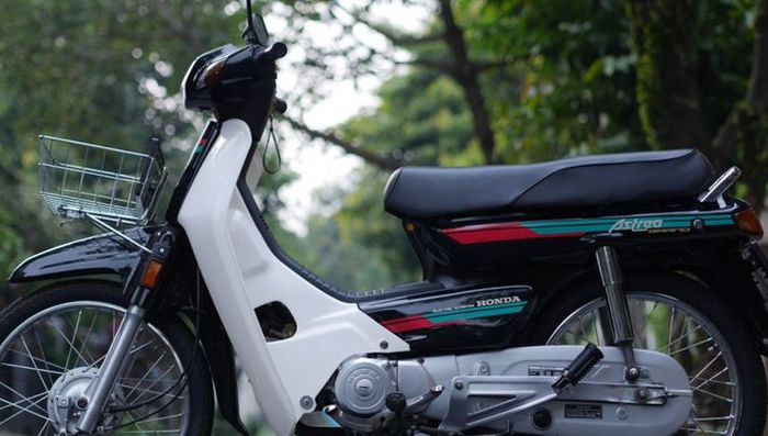 Honda Astrea Grand
