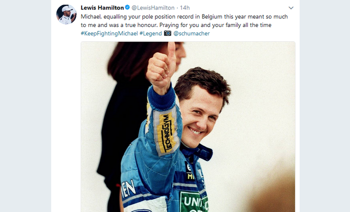 Ciutan Lewis Hamilton di akun Twitternya mengenai rekor pole position Michael Schumacher