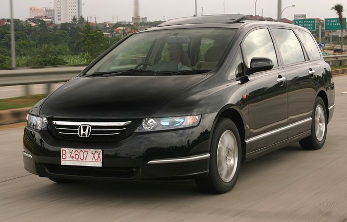 Tampilan Honda Odyssey 2007 masih terasa modern hingga kini