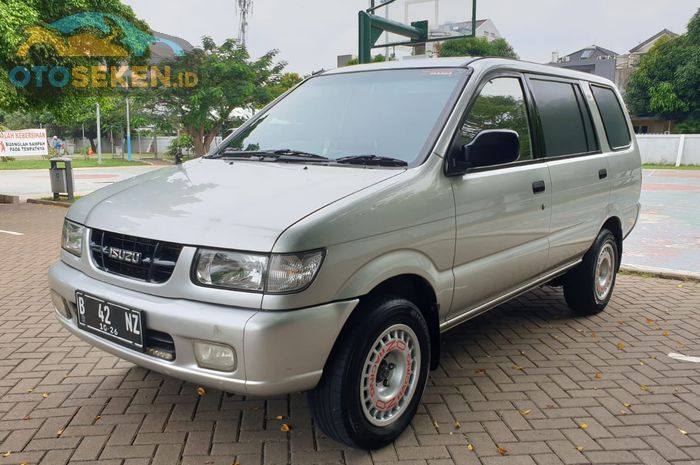 Kisaran harga Isuzu Panther tahun 1997 sampai 2000 seken.