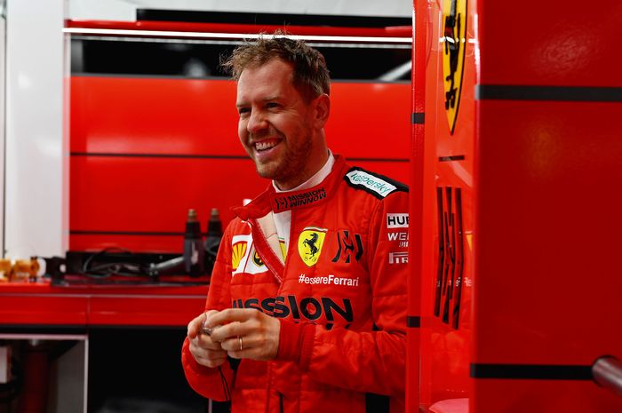 Menghindari kontak di masa pandemi virus Corona, Sebastian Vettel memutuskan tinggal di motorhome pada F1 Austria