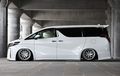 Toyota Alphard Gaya Elegan, Pasang Add-on Simpel Plus Kaki Kandas
