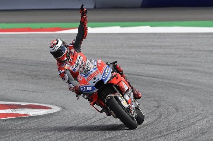 Motor Ducati yang makin kompetitif jadi salah satu faktor buat Lorenzo kansnya besar jadi juara duni