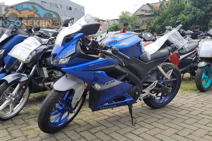 Daftar harga motor Yamaha R15 tahun 2014 sampai 2018 seken.