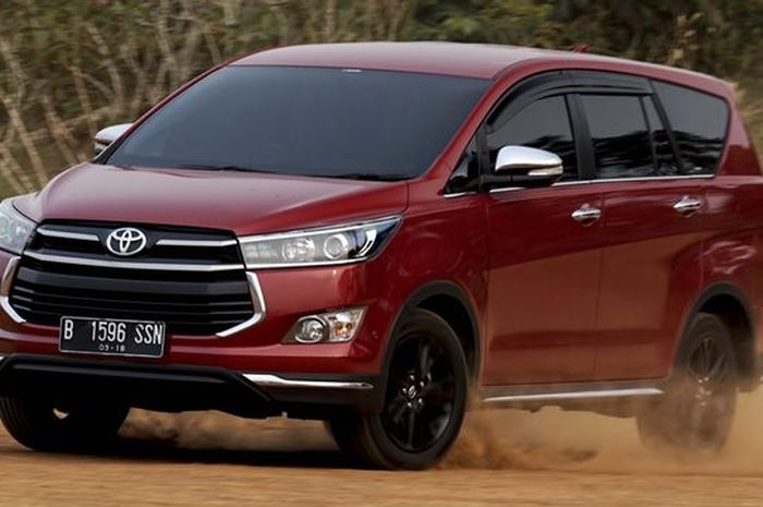 Toyota Kijang Innova Reborn