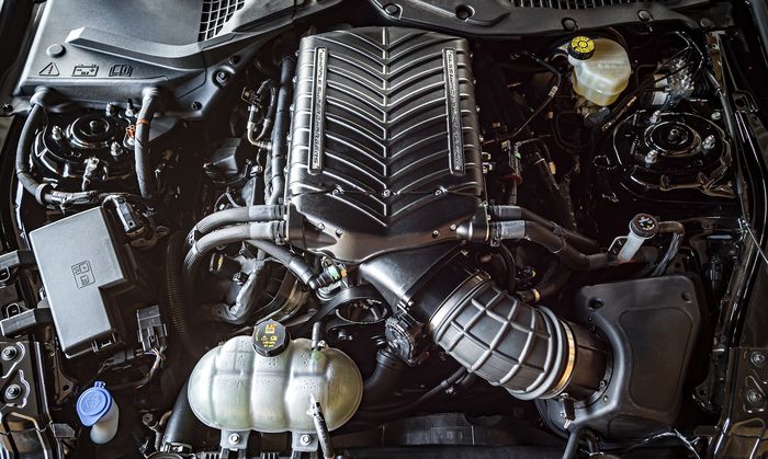 Mesin Ford Mustang GT Legend Edition bertenaga 808 dk
