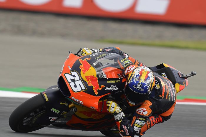 Raul Fernandez membungkan para rivalnya dengan meraih pole position di sesi kualifikasi Moto2 Belanda 2021