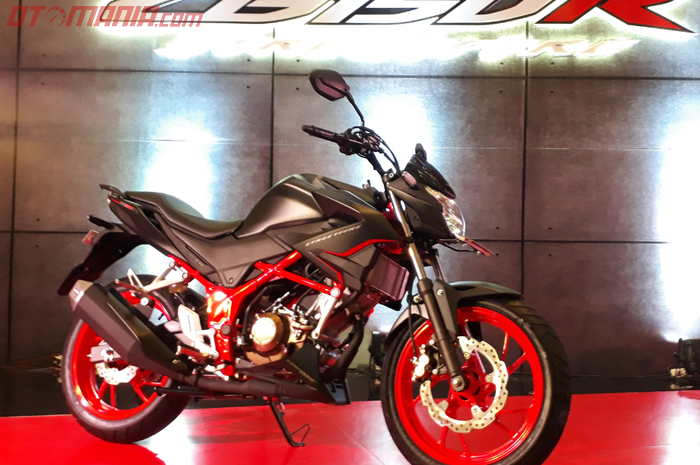 New Honda CB150R StreetFire